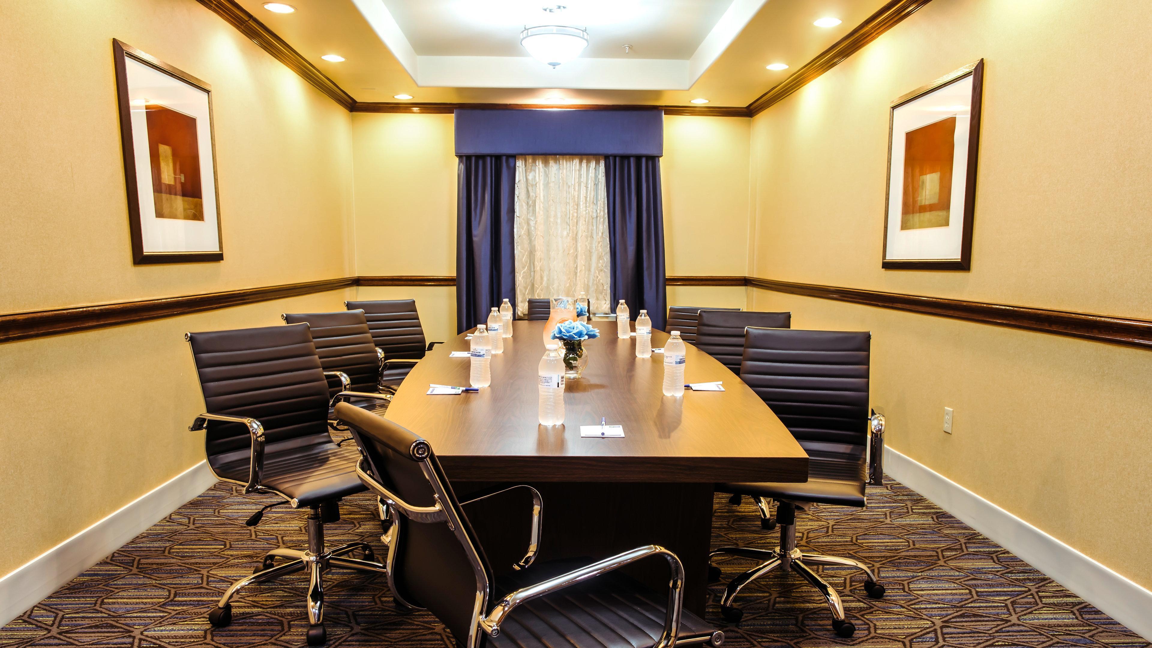 Holiday Inn Express Hotel & Suites Waller By Ihg מראה חיצוני תמונה