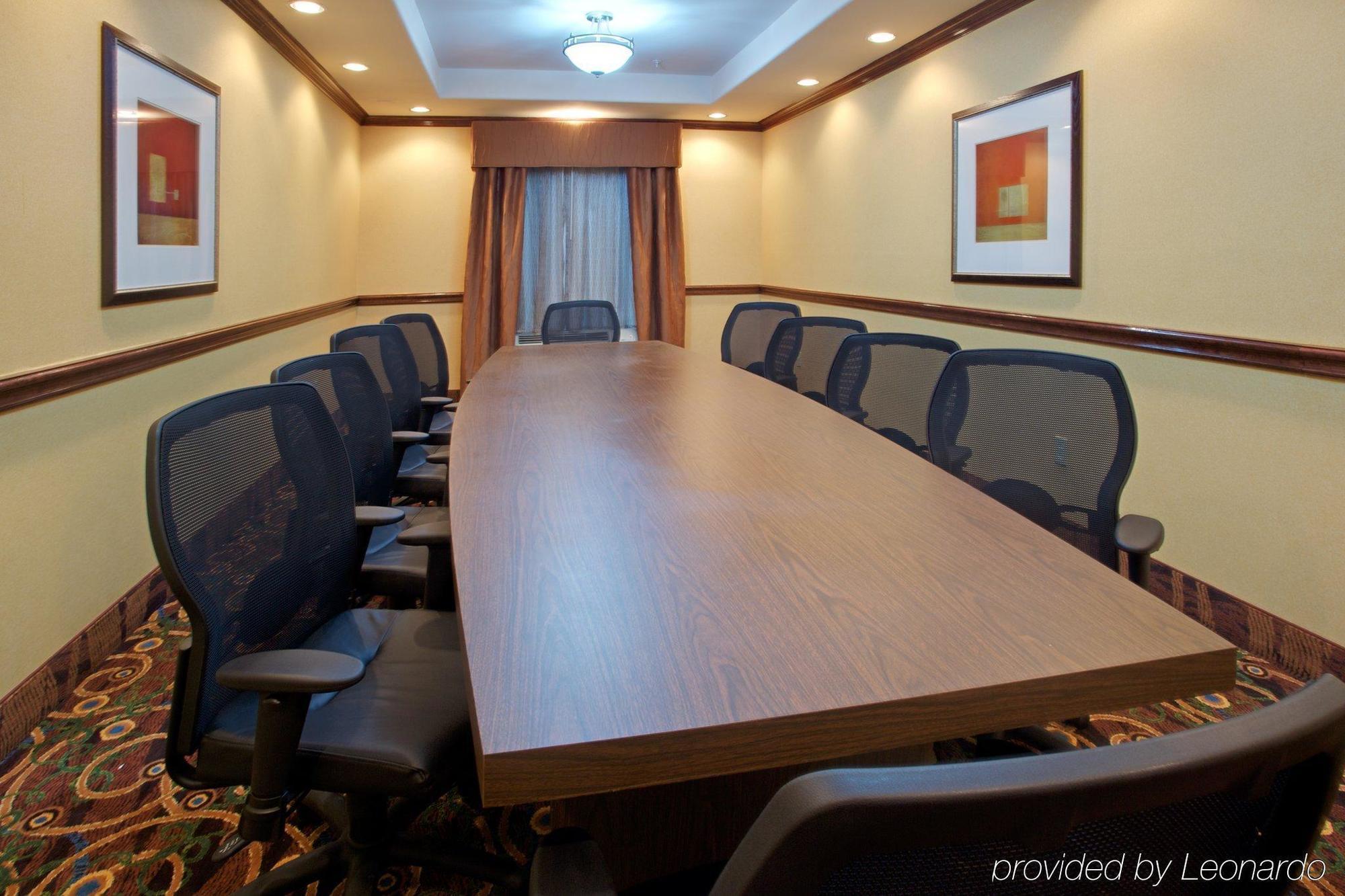 Holiday Inn Express Hotel & Suites Waller By Ihg מראה חיצוני תמונה