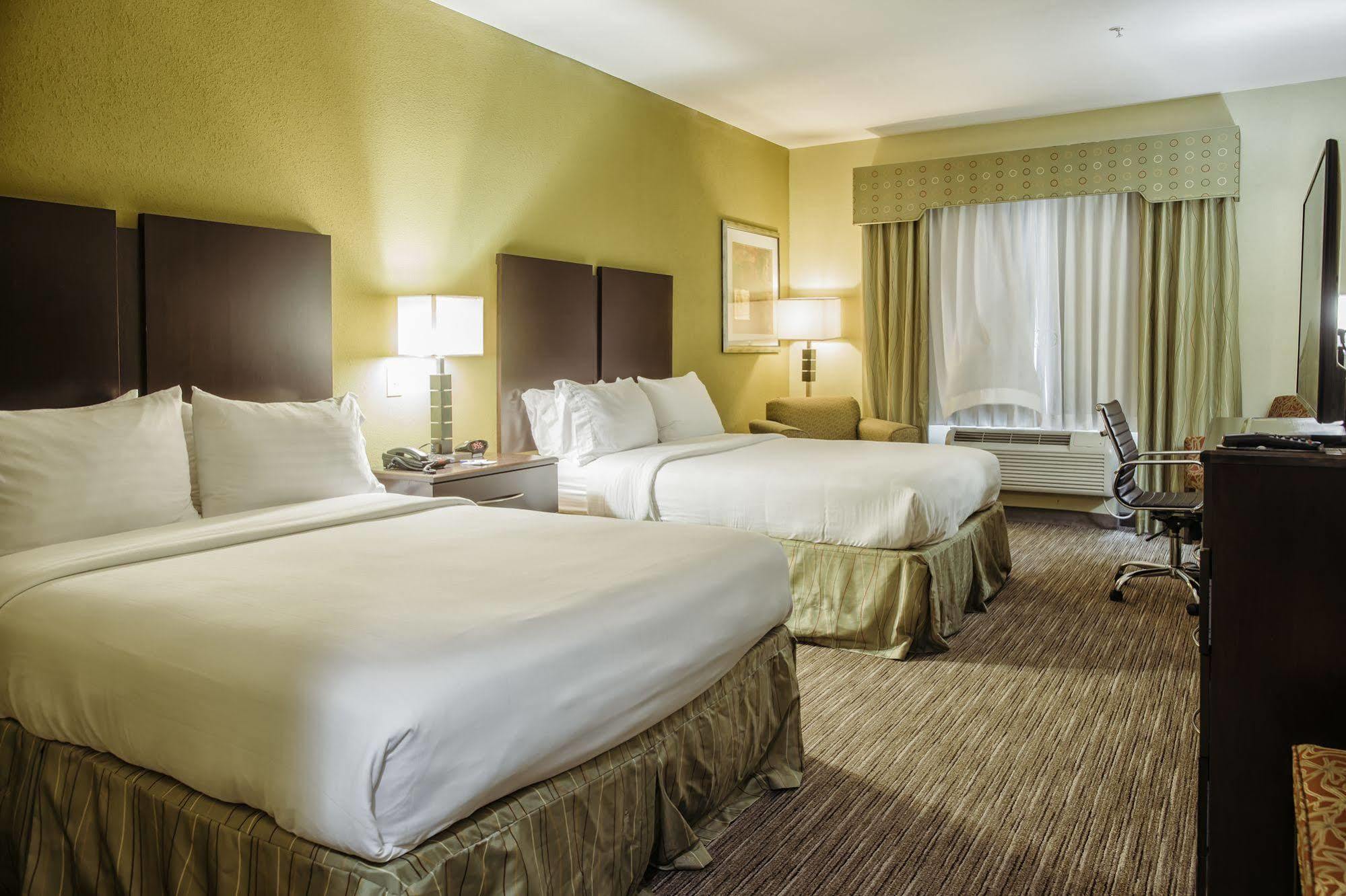 Holiday Inn Express Hotel & Suites Waller By Ihg מראה חיצוני תמונה