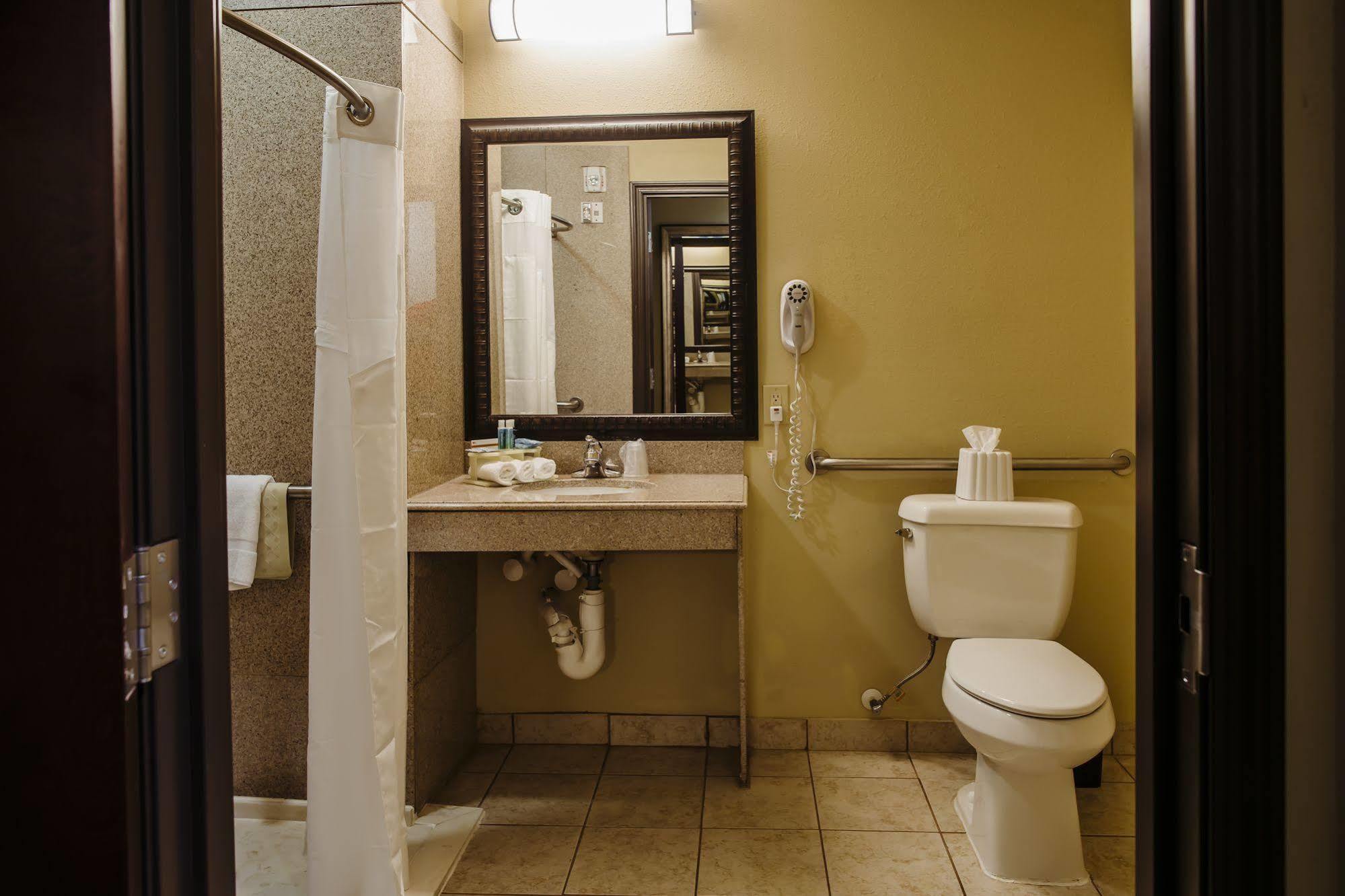 Holiday Inn Express Hotel & Suites Waller By Ihg מראה חיצוני תמונה