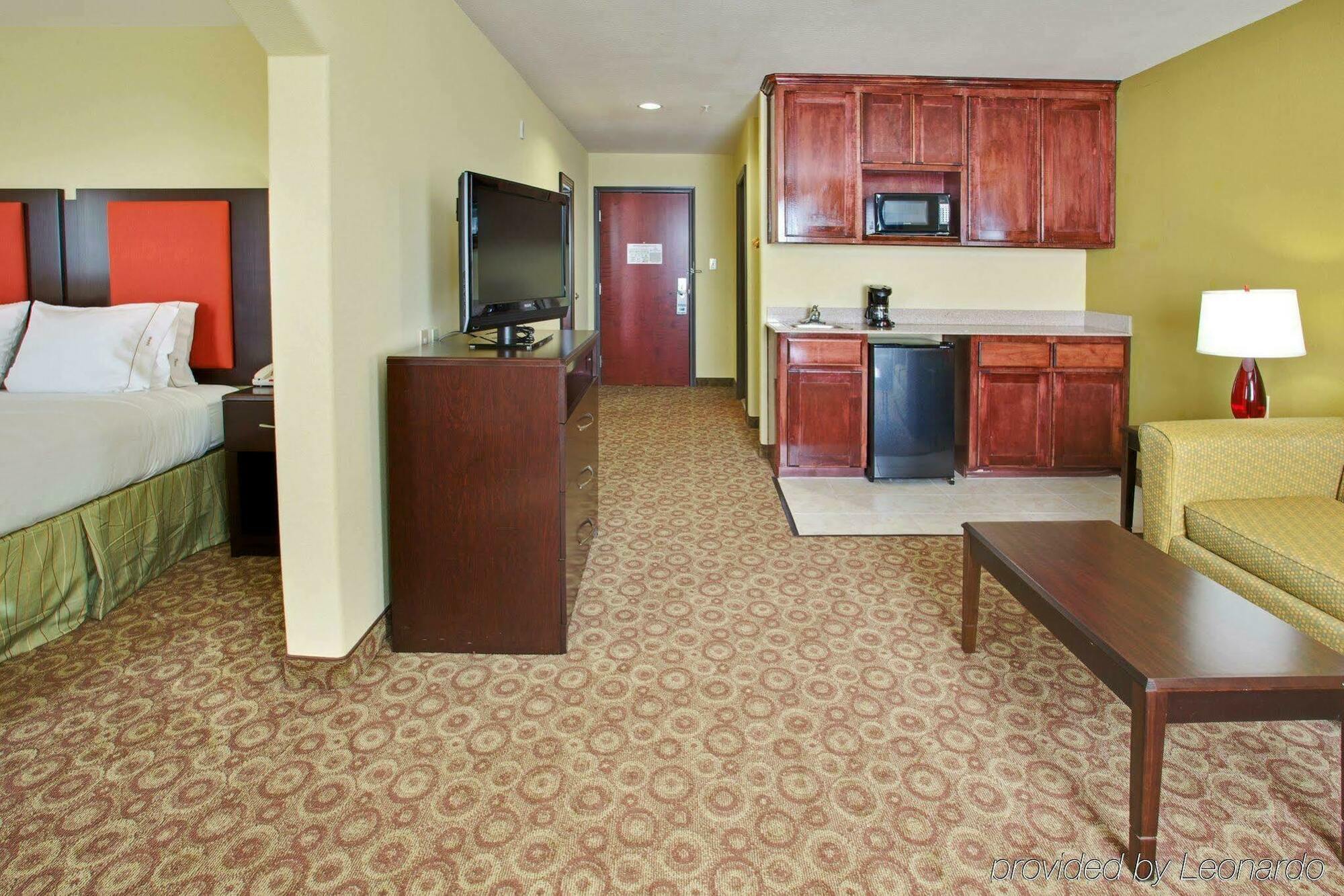 Holiday Inn Express Hotel & Suites Waller By Ihg מראה חיצוני תמונה